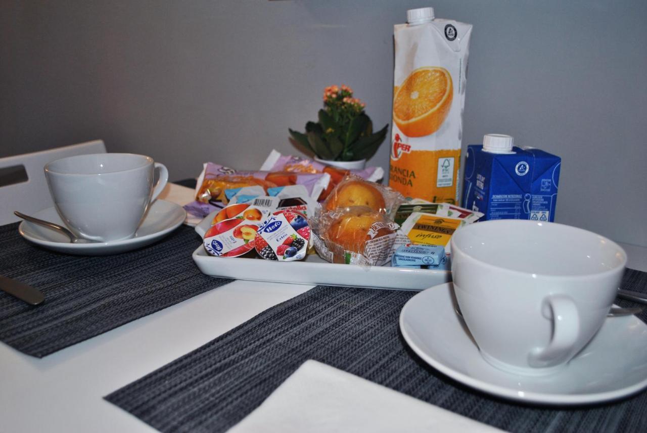 A Milan B&B Bagian luar foto