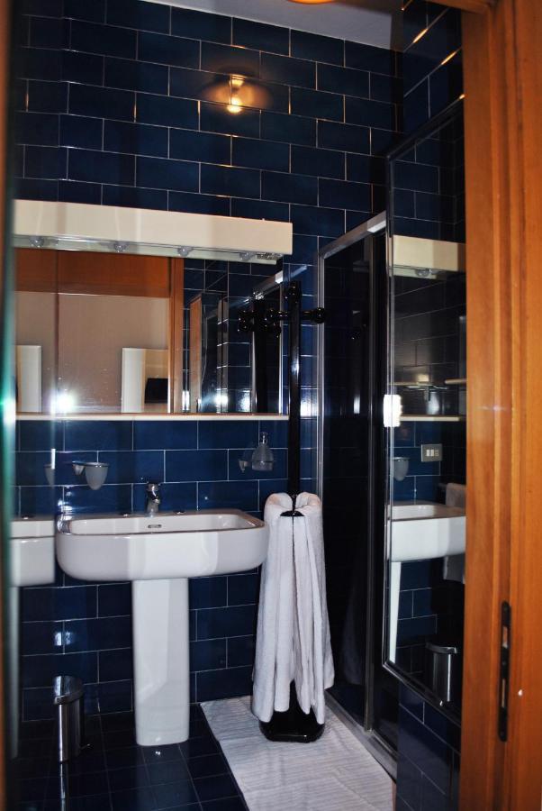 A Milan B&B Bagian luar foto